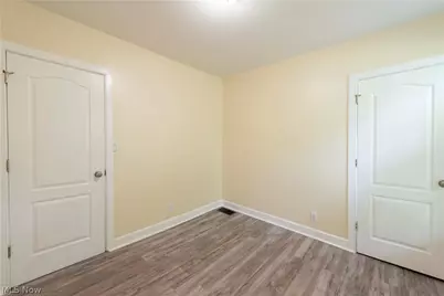 1263 Newton Street, Akron, OH 44305 - Photo 15