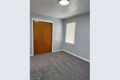 20004 Libby Road, Maple Heights, OH 44137 - Photo 11