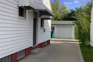 20004 Libby Rd, Maple Heights, OH 44137 - Photo 3