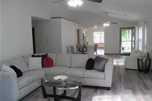 2399 Marlborough Dr, Uniontown, OH 44685 - Photo 13
