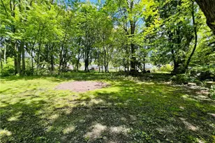5854 Knollwood Dr, Ashtabula, OH 44004 - Photo 9
