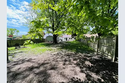 5854 Knollwood Drive, Ashtabula, OH 44004 - Photo 11