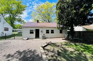 5854 Knollwood Dr, Ashtabula, OH 44004 - Photo 5