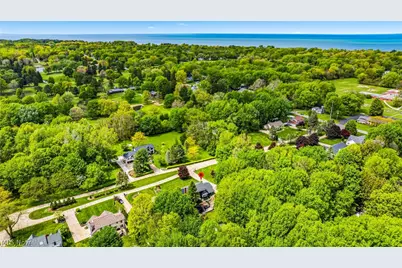 2087 Chimney Ridge Drive, Madison, OH 44057 - Photo 5