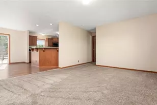 4780 Huggins Rd, Zanesville, OH 43701 - Photo 9
