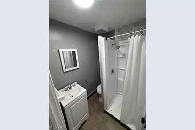 428 West Avenue, Elyria, OH 44035 - Photo 13