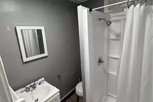 428 West Ave, Elyria, OH 44035 - Photo 13