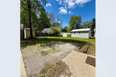 65 E Vine Street, Oberlin, OH 44074 - Photo 31