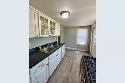 65 E Vine Street, Oberlin, OH 44074 - Photo 9
