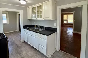 65 E Vine St, Oberlin, OH 44074 - Photo 5