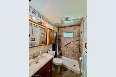 6867 Wren Avenue NW, North Canton, OH 44720 - Photo 11