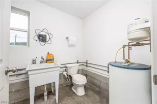 6 Gale Ave, Newport, OH 45768 - Photo 13