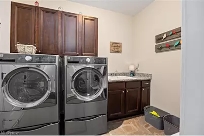 310 Edenmore Street, Wadsworth, OH 44281 - Photo 41