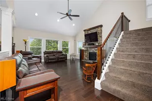 310 Edenmore St, Wadsworth, OH 44281 - Photo 23