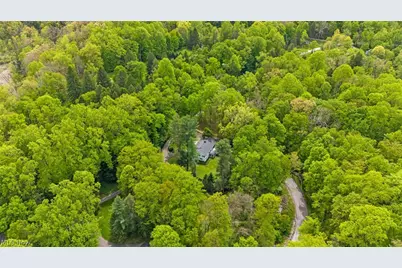 2000 Berkshire Road, Gates Mills, OH 44040 - Photo 45