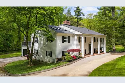 2000 Berkshire Road, Gates Mills, OH 44040 - Photo 3