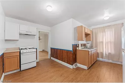 3238-3240 E 49th Street, Loveland, OH 44127 - Photo 9