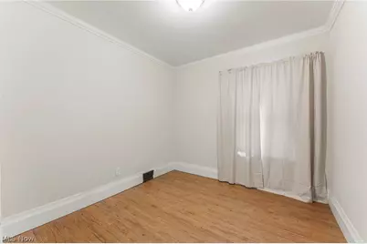 3238-3240 E 49th Street, Loveland, OH 44127 - Photo 11