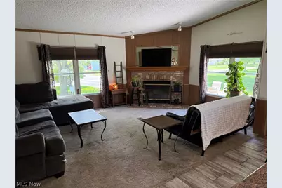 5347 Angela Drive NW, Beach City, OH 44608 - Photo 11