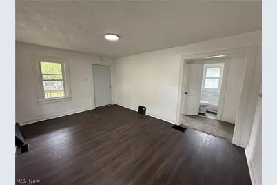 778 Ravenswood Street, Akron, OH 44306 - Photo 9