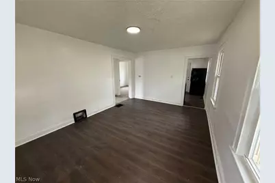 778 Ravenswood Street, Akron, OH 44306 - Photo 7