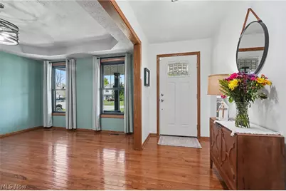 3862 Mount Vernon Boulevard, Norton, OH 44203 - Photo 5