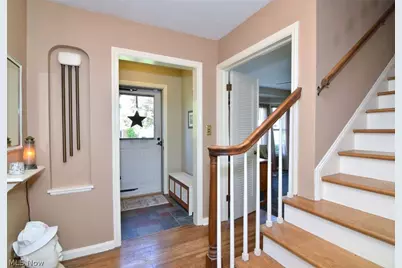 2965 Macbeth Drive, Rocky River, OH 44116 - Photo 3