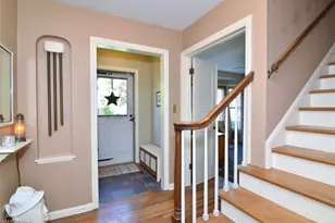2965 MacBeth Dr, Rocky River, OH 44116 - Photo 3