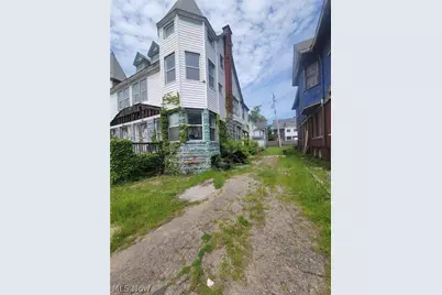 1737 Lakefront Avenue, East Cleveland, OH 44112 - Photo 3