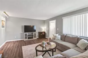 25345 Country Club Blvd, North Olmsted, OH 44070 - Photo 11