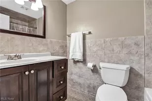 25345 Country Club Blvd, North Olmsted, OH 44070 - Photo 41