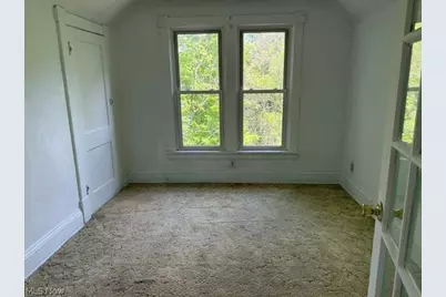 1111 Hillary Square, Steubenville, OH 43952 - Photo 11