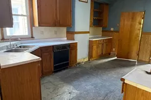 1111 Hillary Square, Steubenville, OH 43952 - Photo 5