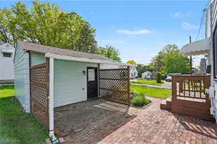 2697 8th St, Cuyahoga Falls, OH 44221 - Photo 33