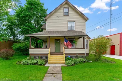 111 E Liberty Street, Girard, OH 44420 - Photo 1