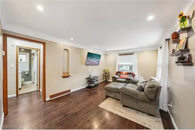 4319 Rockland Drive, Brooklyn, OH 44144 - Photo 5