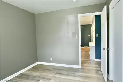 7623 Connelly Road, Masury, OH 44438 - Photo 29