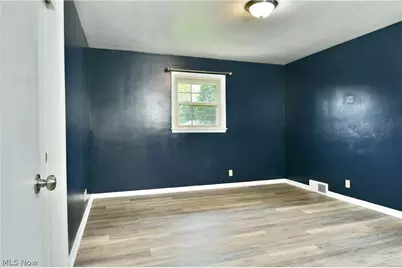 7623 Connelly Road, Masury, OH 44438 - Photo 17