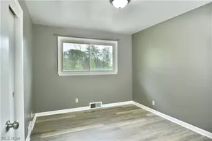 7623 Connelly Rd, Masury, OH 44438 - Photo 27