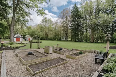 15437 Hemlock Point Road, Chagrin Falls, OH 44022 - Photo 41