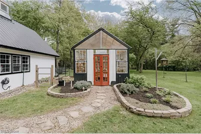 15437 Hemlock Point Road, Chagrin Falls, OH 44022 - Photo 43