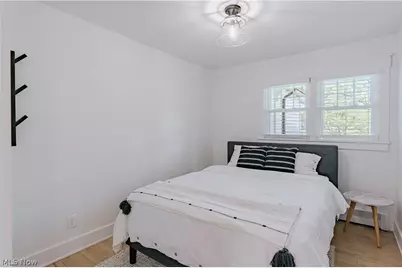 15437 Hemlock Point Road, Chagrin Falls, OH 44022 - Photo 23