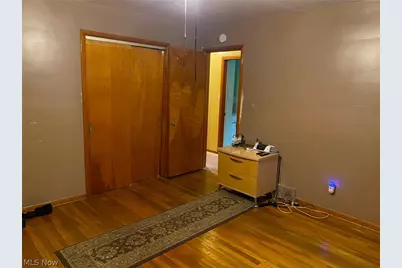 19601 Mayfair Lane, Warrensville Heights, OH 44128 - Photo 15