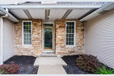 22 Fieldstone, Poland, OH 44514 - Photo 5