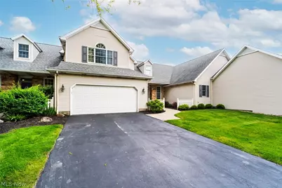 22 Fieldstone, Poland, OH 44514 - Photo 3