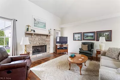 22 Fieldstone, Poland, OH 44514 - Photo 7