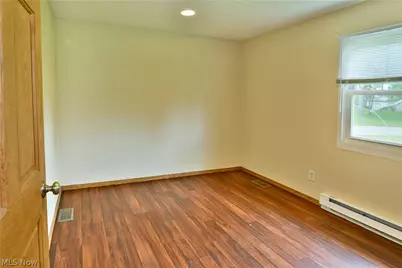800 N Leavitt Road, Leavittsburg, OH 44430 - Photo 9