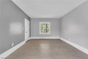 3429 Martin Luther King Jr Dr, Loveland, OH 44104 - Photo 15