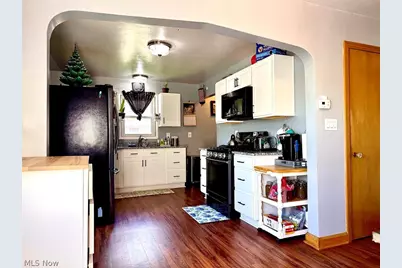 528 Maple Street SW, Sugarcreek, OH 44681 - Photo 23