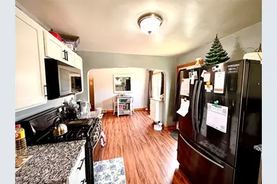 528 Maple Street SW, Sugarcreek, OH 44681 - Photo 27